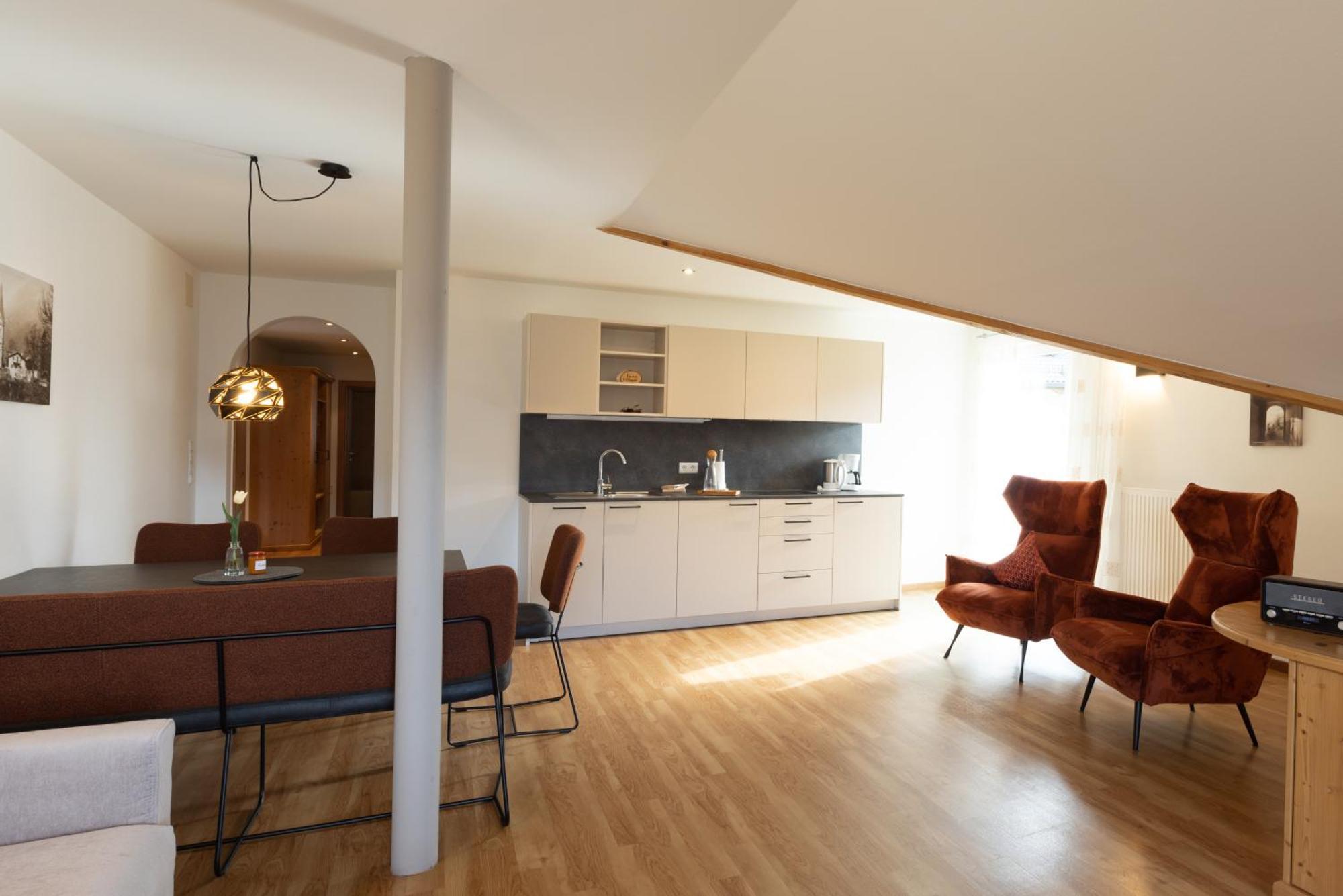 Residence Walchhof Schenna Buitenkant foto