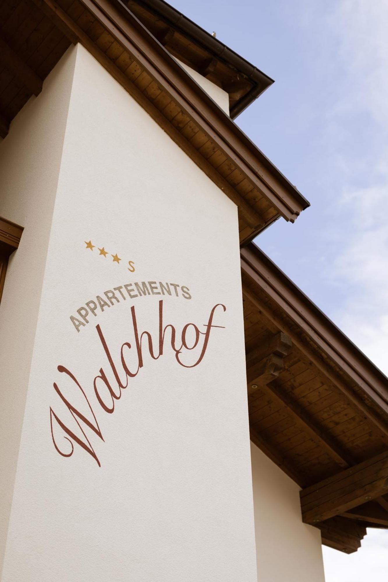 Residence Walchhof Schenna Buitenkant foto